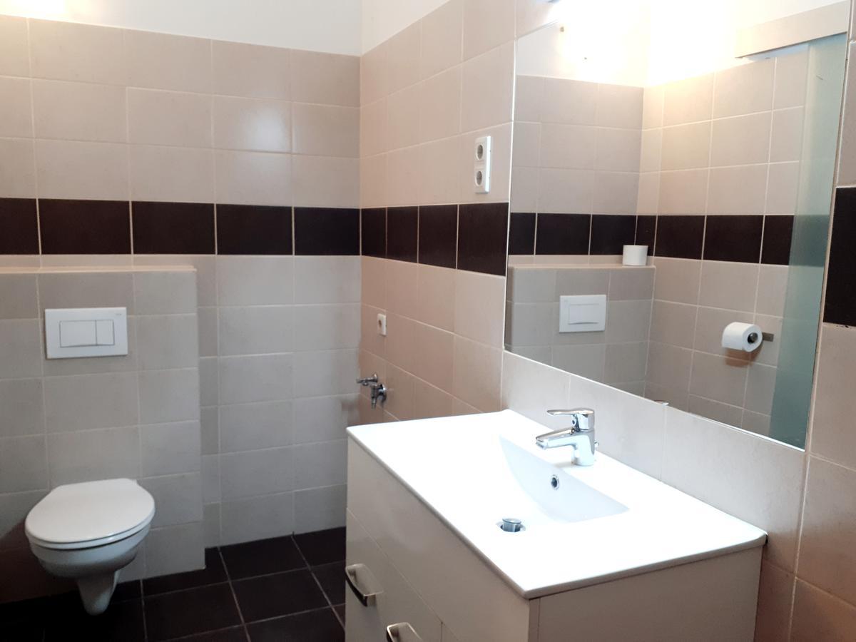 Market Square Apartment Budapest Bagian luar foto